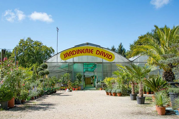 Vente d’arbustes et d’engrais à La Teste-de-Buch (Gironde 33)